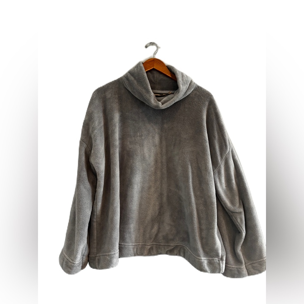 Soft Surroundings Gray Plush Fleece Pullover Size Large - Picture 2 of 5